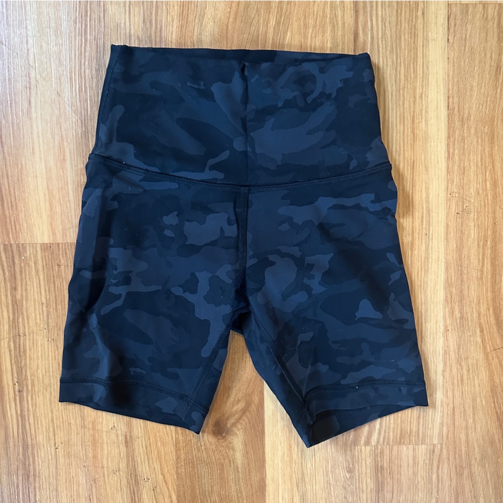 Wunder Train High-Rise Short 6" size 2